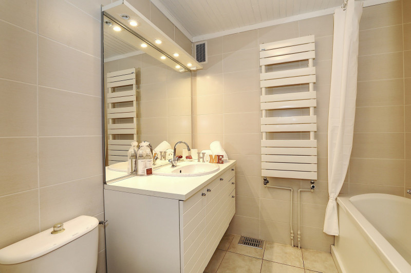 _lv_images__lot_0020000251_05_1610627 _lv_images__lot_0020000251_05_1610627