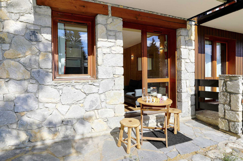 _lv_images__lot_0020000254_12_885081