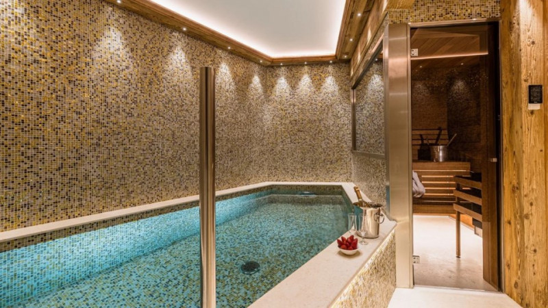 _lv_images__lot_0020000281_10_1687537