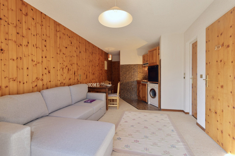 _lv_images__lot_0020000285_01_1687836