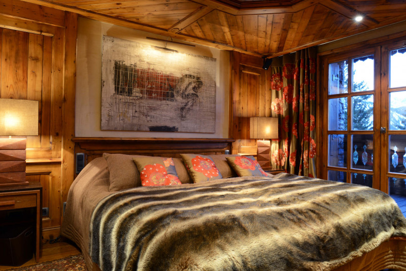 _lv_images__lot_0020000287_02_1687895