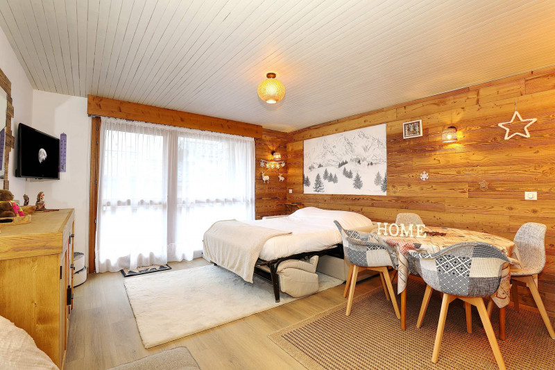 _lv_images__lot_0020000326_06_1276148