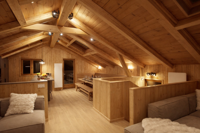 _lv_images__lot_0020000332_01_1208896 _lv_images__lot_0020000332_01_1208896