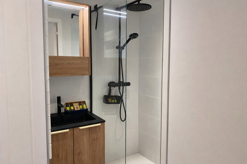 _lv_images__lot_0020000354_09_1687256