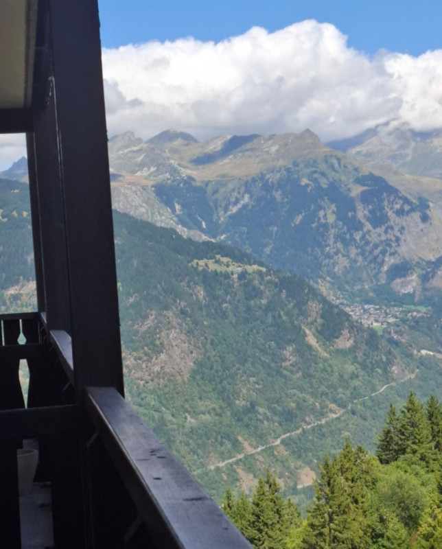 _lv_images__lot_0037251370_10_1720705