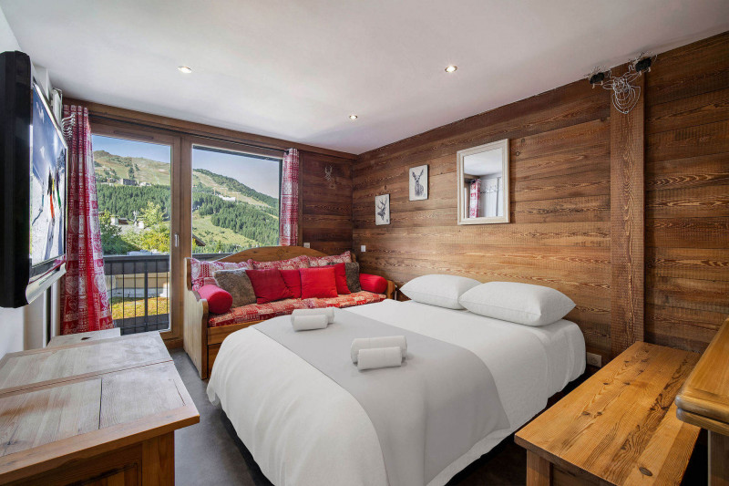 _lv_images__lot_0060510466_07_1735986