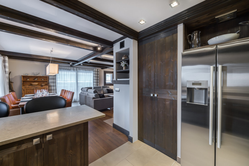 _lv_images__lot_0060510500_07_1273692