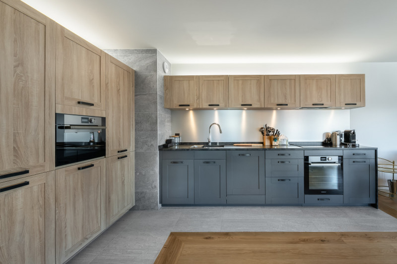 _lv_images__lot_0060510574_08_1616580