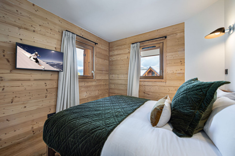 _lv_images__lot_0060510578_08_1393641