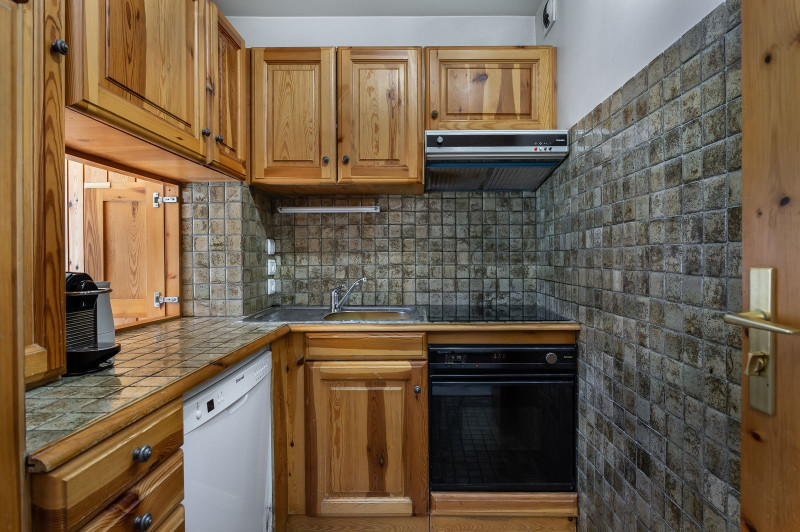 _lv_images__lot_0060510627_04_1183784 _lv_images__lot_0060510627_04_1183784