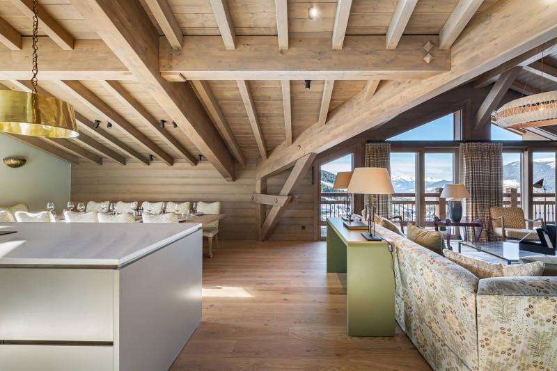 _lv_images__lot_0060510759_04_826625