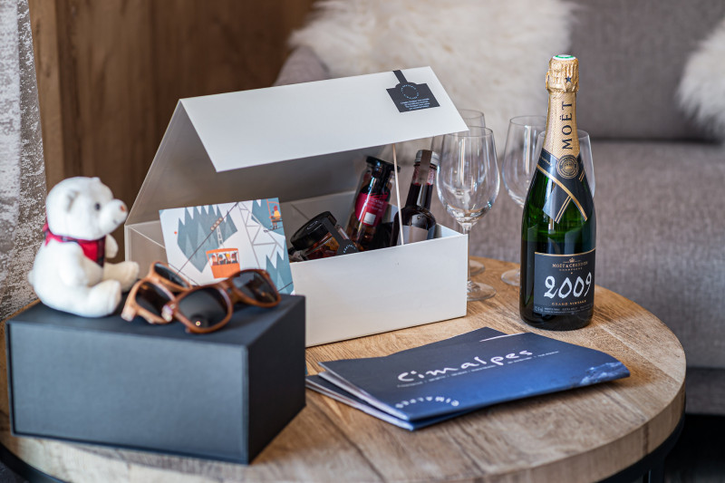 _lv_images__lot_0060510795_09_1181409