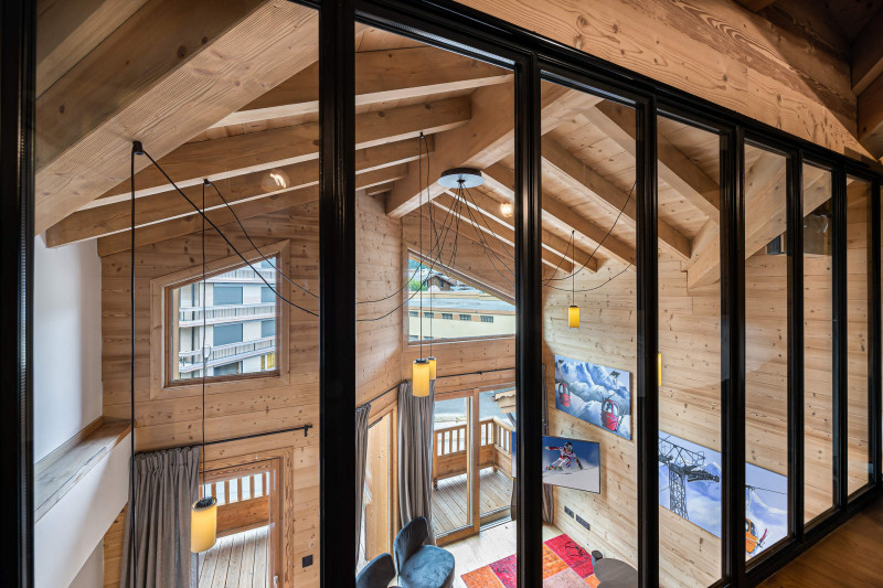 _lv_images__lot_0060510819_11_1273683