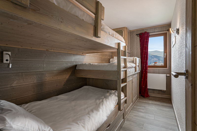 _lv_images__lot_0060510830_10_558880 _lv_images__lot_0060510830_10_558880