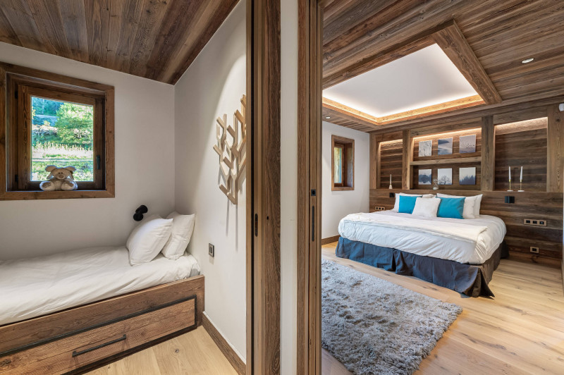 _lv_images__lot_0060510994_12_652158