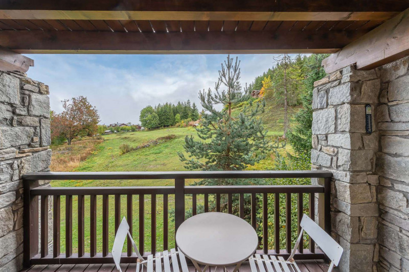 _lv_images__lot_0074061481_06_1614946