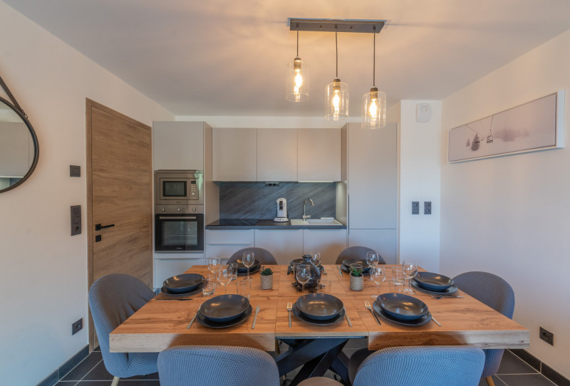 _lv_images__lot_0074061559_05_1565406