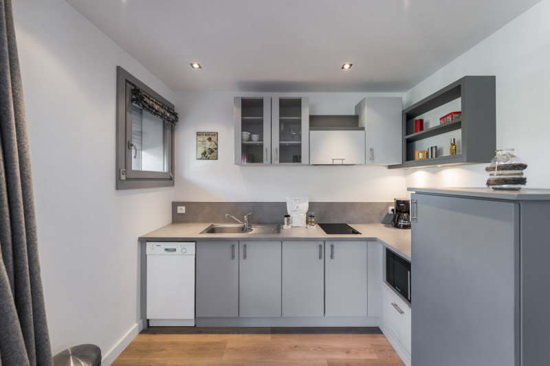 _lv_images__lot_0074061596_07_367152