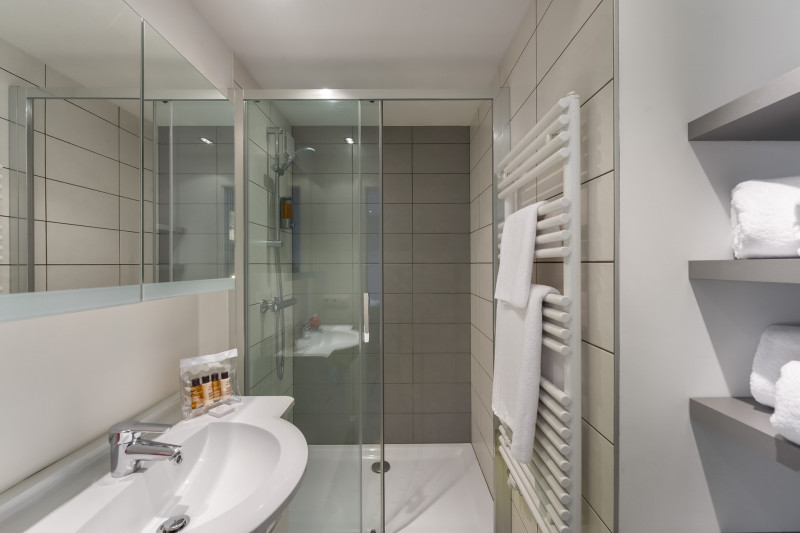 _lv_images__lot_0074061596_08_1182722