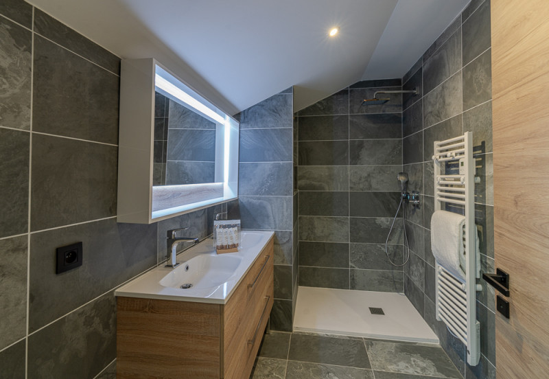 _lv_images__lot_0074061748_11_1182453 _lv_images__lot_0074061748_11_1182453