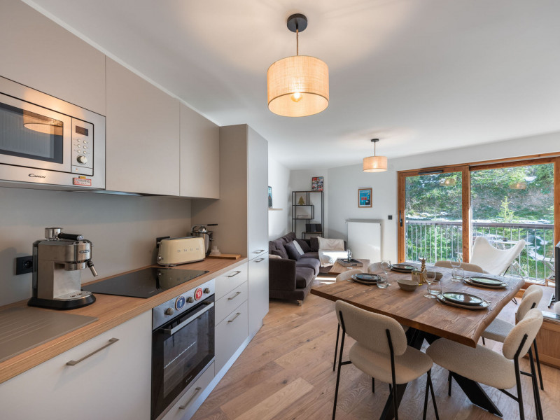 _lv_images__lot_0074061858_01_2583491