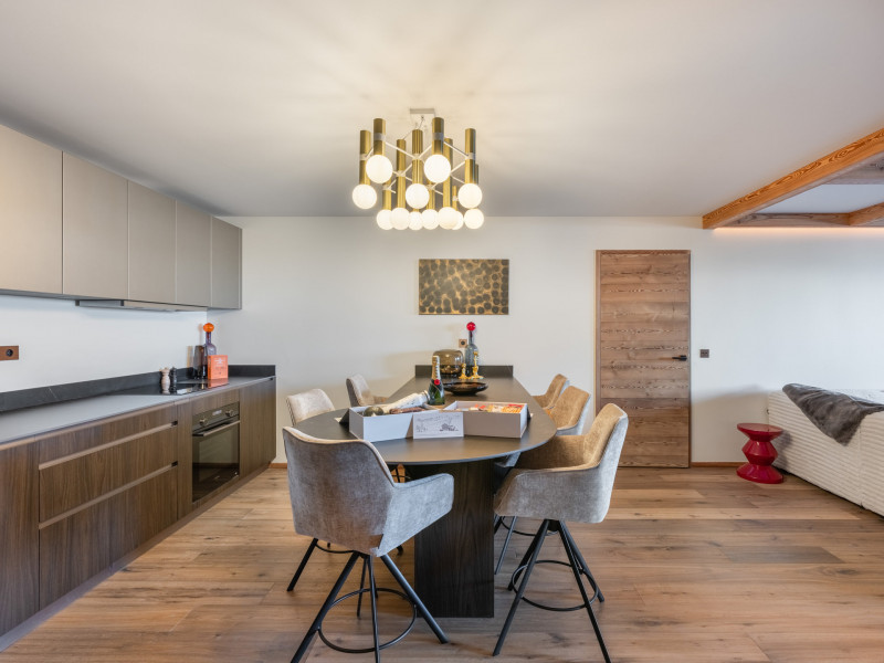 _lv_images__lot_0074061902_03_426742