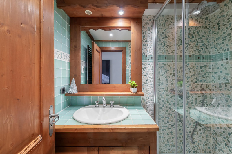 _lv_images__lot_0074061956_11_559624 _lv_images__lot_0074061956_11_559624