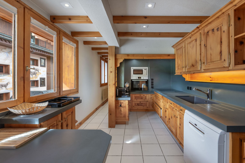 _lv_images__lot_0074061965_05_1719606