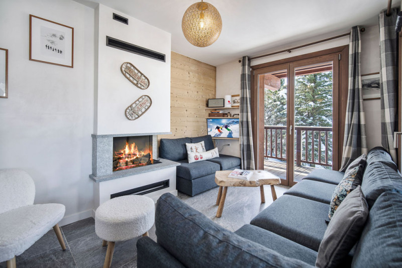 _lv_images__lot_0074061979_04_1548735