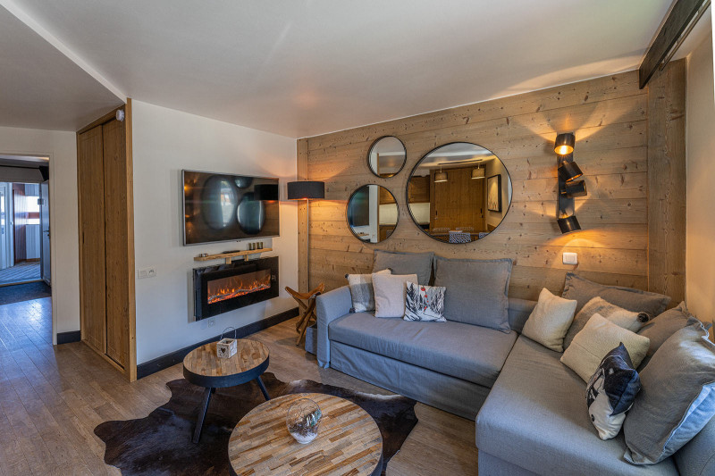 _lv_images__lot_0075553531_01_1205473