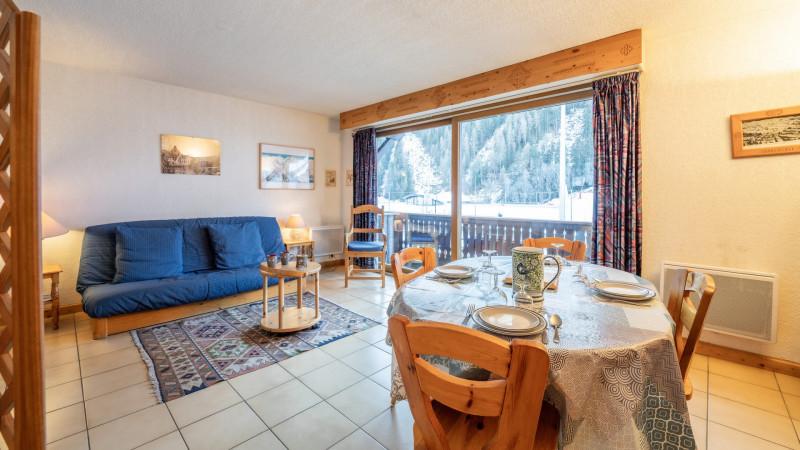 _lv_images__lot_0075553569_03_722901