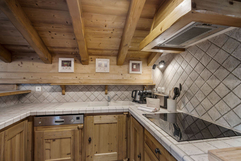 _lv_images__lot_0075554016_05_1198992