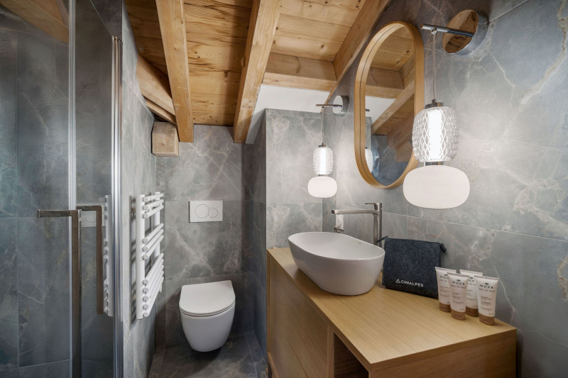 _lv_images__lot_0075554064_08_1719678