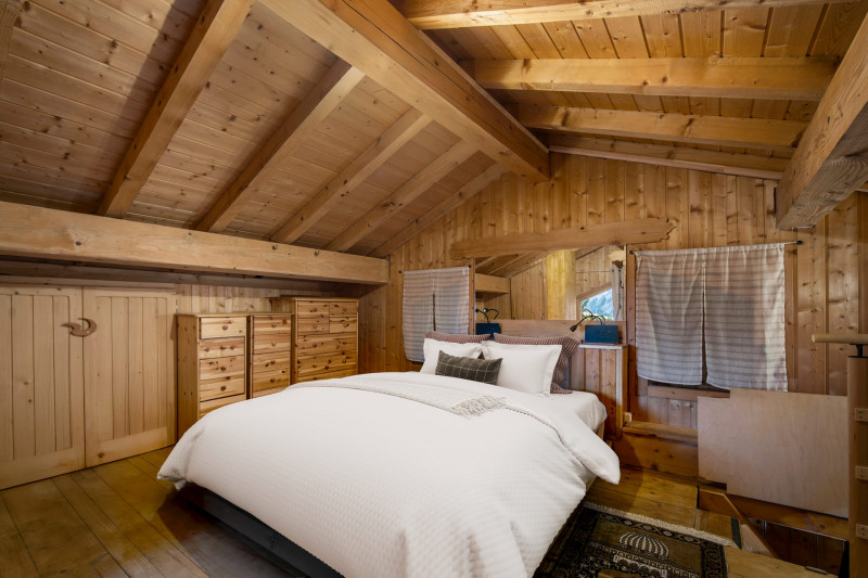 _lv_images__lot_0075554133_08_725262