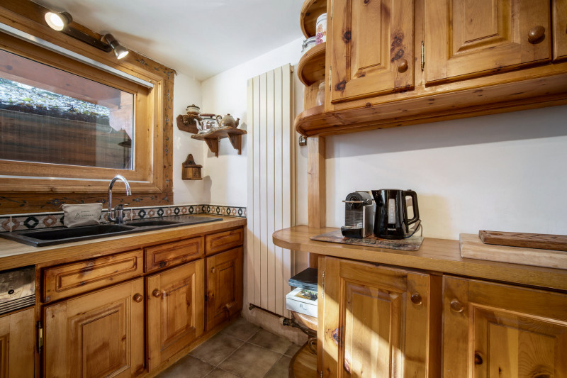 _lv_images__lot_0075554133_12_725266