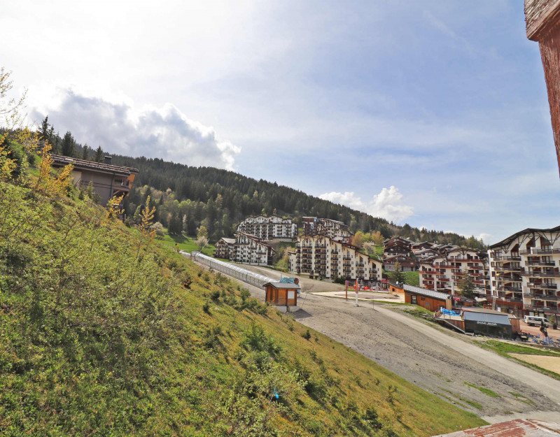 _lv_images__lot_0100001103_15_272747 _lv_images__lot_0100001103_15_272747