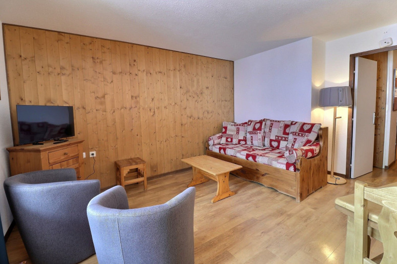 _lv_images__lot_0100001207_07_1716368