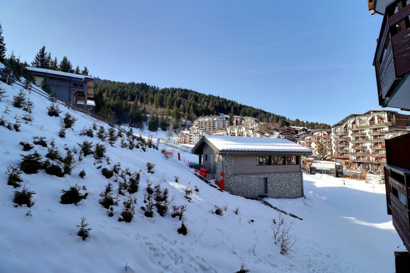 _lv_images__lot_0100001207_15_2718200 _lv_images__lot_0100001207_15_2718200