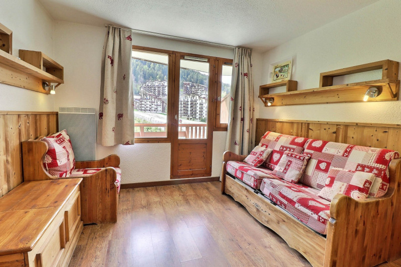 _lv_images__lot_0100001313_01_722025