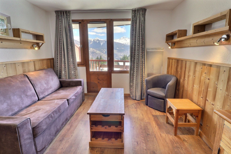 _lv_images__lot_0100001412_01_1682108