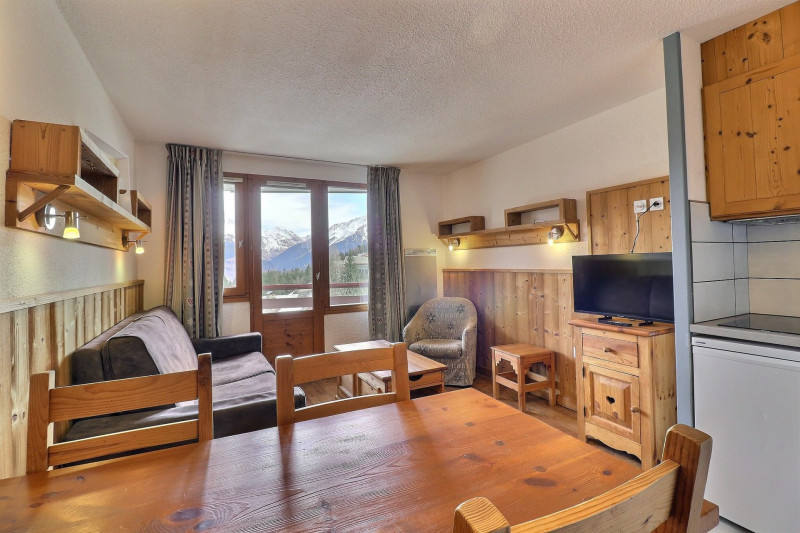 _lv_images__lot_0100001412_02_1204670