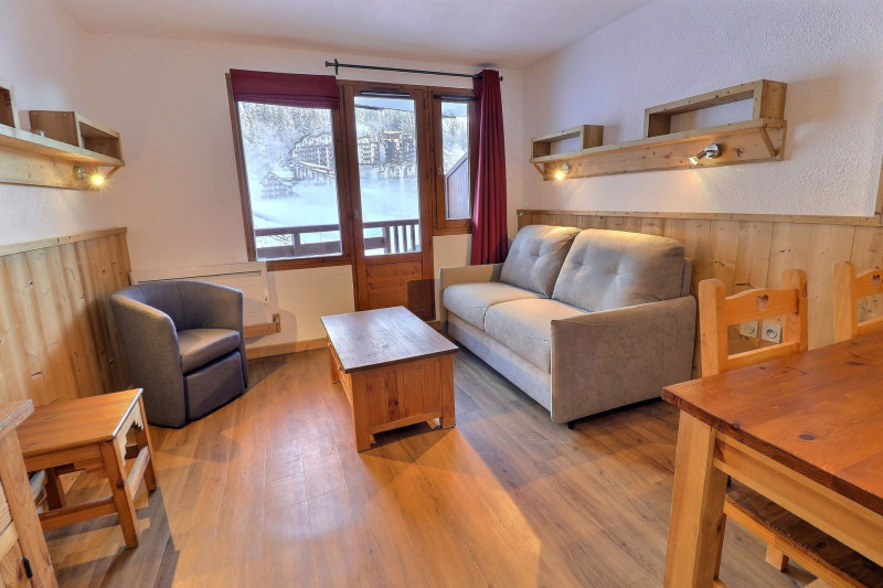 _lv_images__lot_0100001413_01_1716324