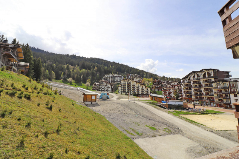 _lv_images__lot_0100001413_15_272696 _lv_images__lot_0100001413_15_272696