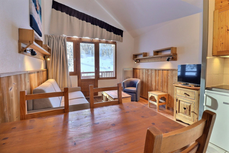 _lv_images__lot_0100001505_01_1204650