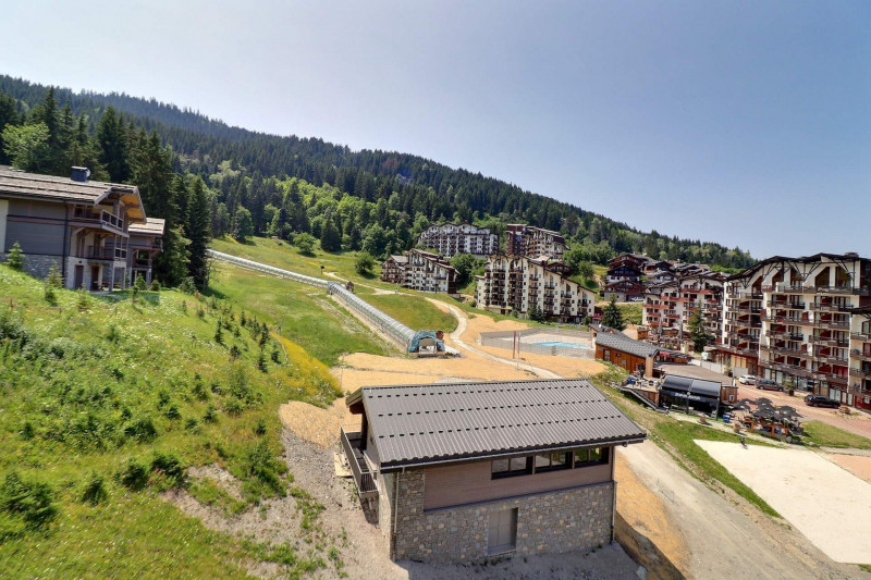 _lv_images__lot_0100001505_15_721953