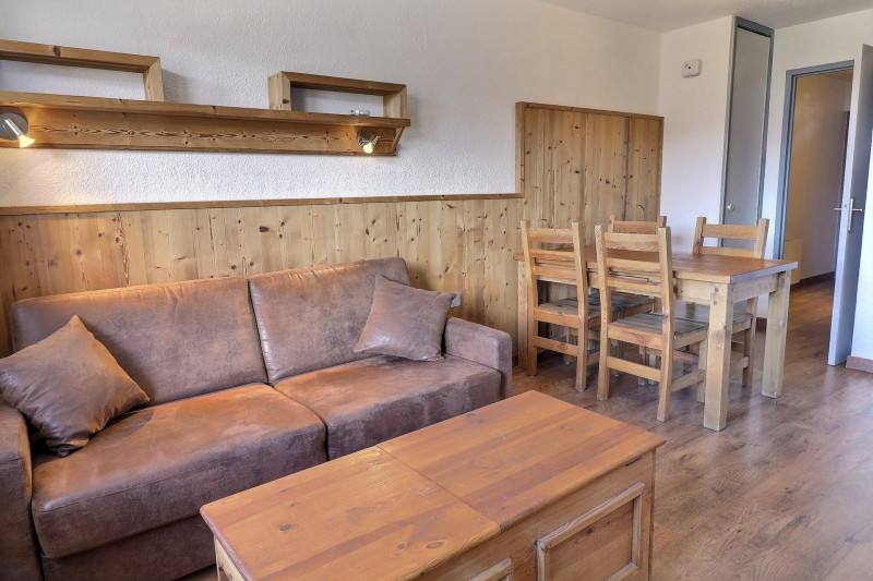 _lv_images__lot_0100001608_08_1196529