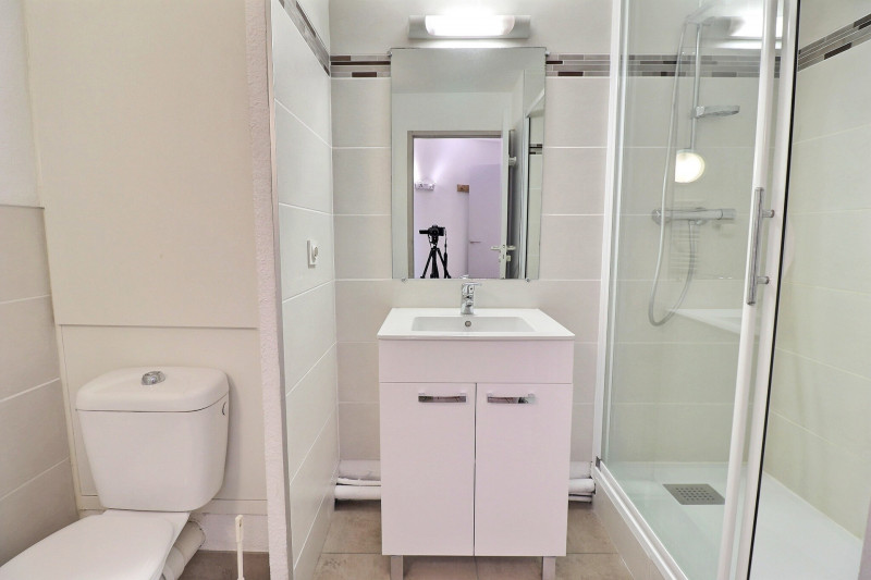 _lv_images__lot_0100001620_05_722003