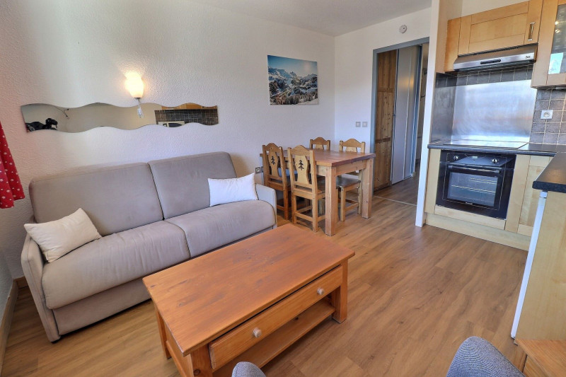 _lv_images__lot_0100001718_06_721869 _lv_images__lot_0100001718_06_721869