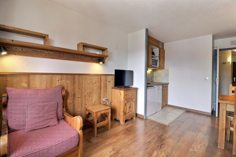 _lv_images__lot_0100001724_08_280126 _lv_images__lot_0100001724_08_280126