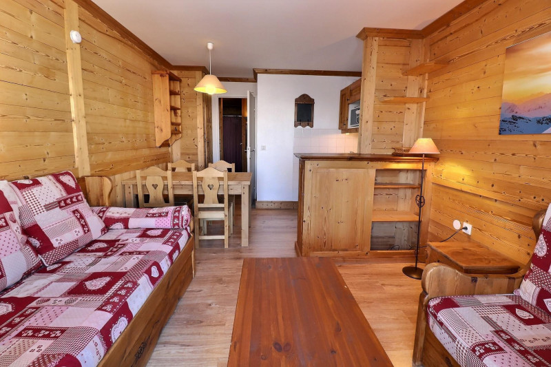 _lv_images__lot_0100001810_07_880296